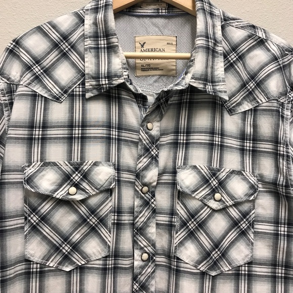 SOLD - American Eagle Shirt - Picture 2 of 6